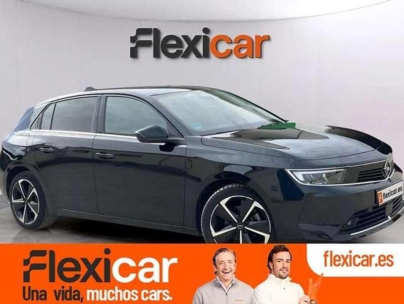 Negro Usado 2022 Opel Astra Elegance Utilitario | 14.970 € (Precio justo) - Imagen 1/4
