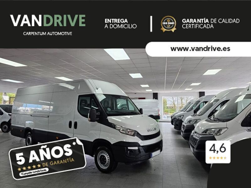 Blanco Usado 2019 Iveco Daily Berlina | 18.900 € - Imagen 1/2