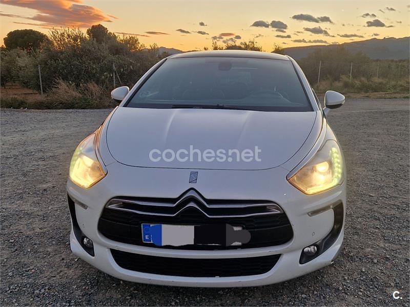 Blanco Usado 2013 Citroën DS5 Style Utilitario | 9200 € (Un poco caro) - Imagen 1/4