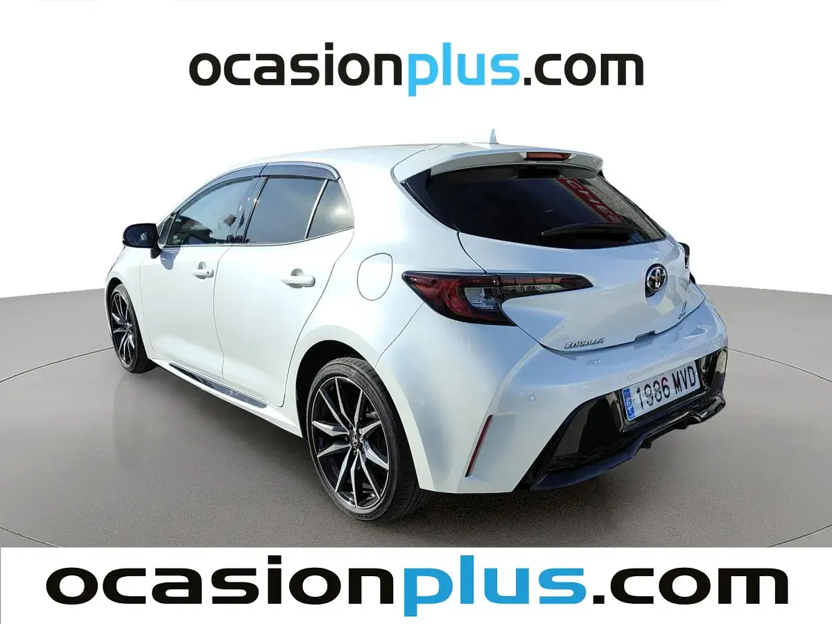 Usado Toyota Corolla Sport 140 CV (102 kW) 2024 Blanco Utilitario