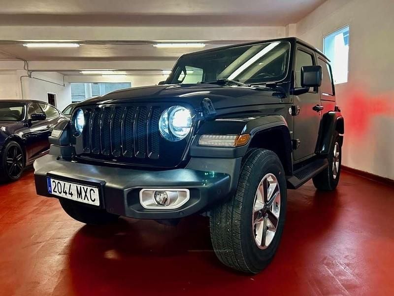 Usado Jeep Wrangler Sahara 200 CV (147 kW) 2019 Negro SUV