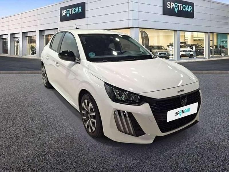 Usado Peugeot 208 Active 101 CV (74 kW) 2024 Blanco Utilitario