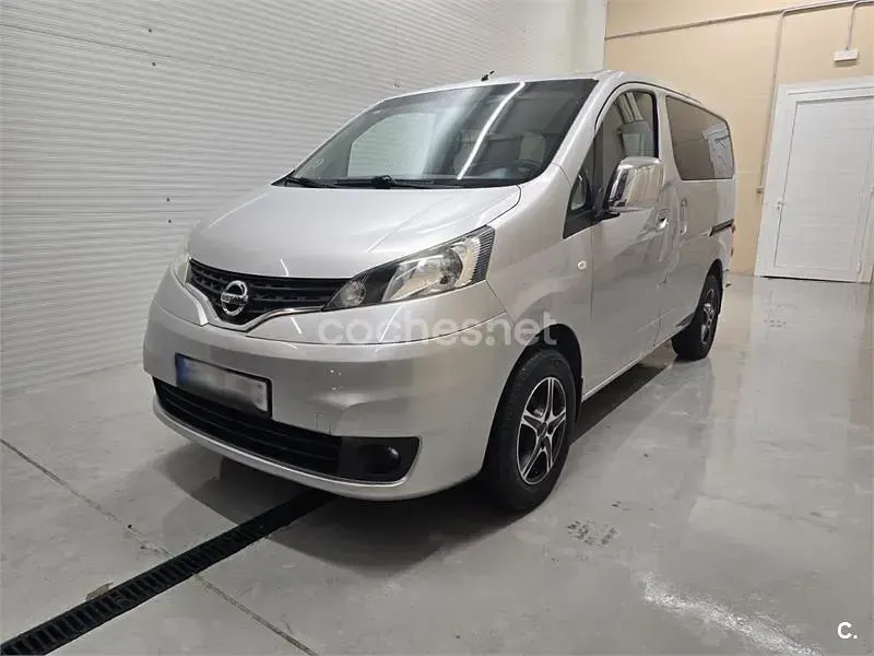 Usado Nissan NV200 Comfort 90 CV (66 kW) 2013 Gris / plata Monovolumen