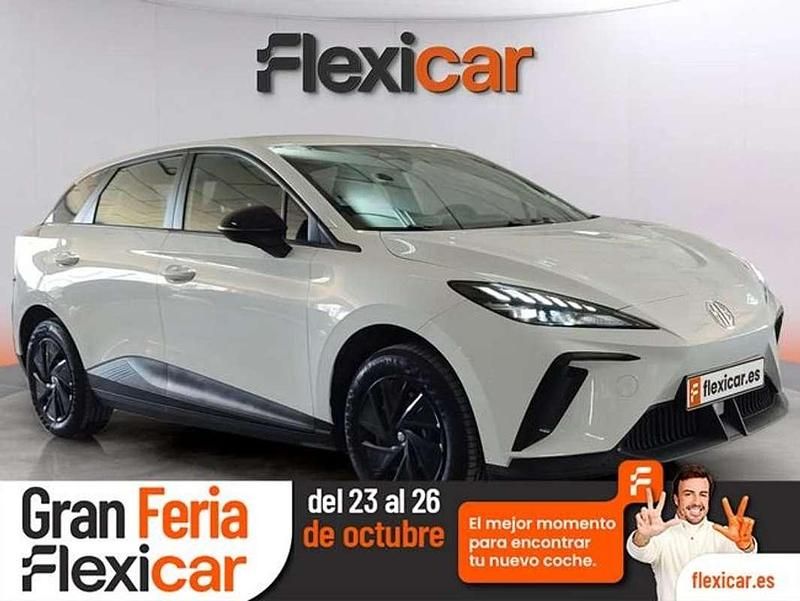 Blanco Usado 2023 MG MG4 EV Utilitario | 16.490 € (Precio justo) - Imagen 1/4