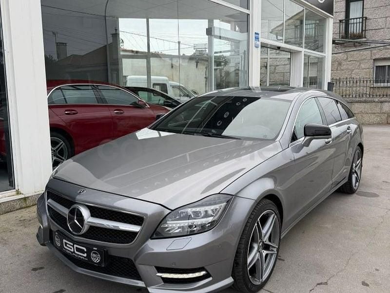 Usado Mercedes CLS350 Shooting Brake 265 CV (194 kW) 2013 Gris / plata Familiar