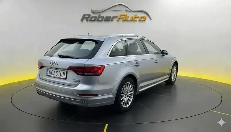 Usado Audi A4 Allroad 163 CV (119 kW) 2017 Gris Familiar