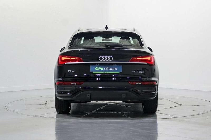 Usado Audi 50 Advanced 299 CV (219 kW) 2021 Negro Utilitario