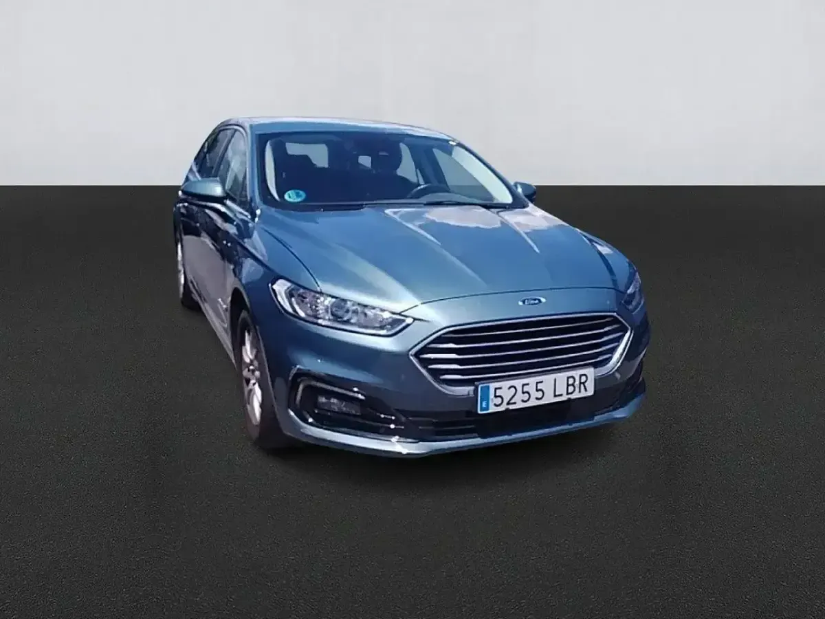 Usado Ford Mondeo Titanium 187 CV (137 kW) 2019 Verde Familiar
