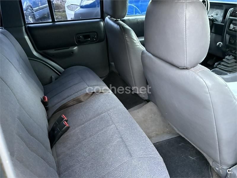 Usado Jeep Cherokee Sport 115 CV (84 kW) 1998 Gris / plata SUV