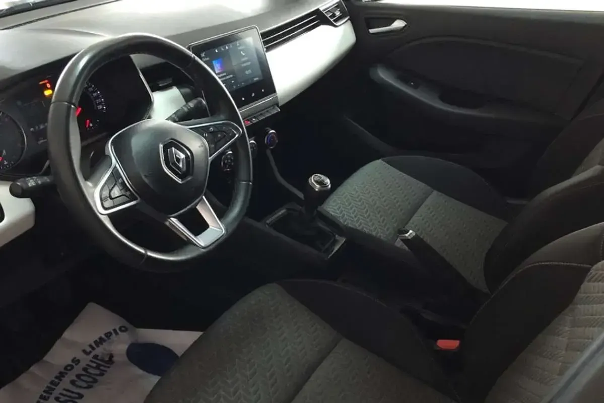 Usado Renault Clio LIMITED 91 CV (66 kW) 2021 Negro Utilitario