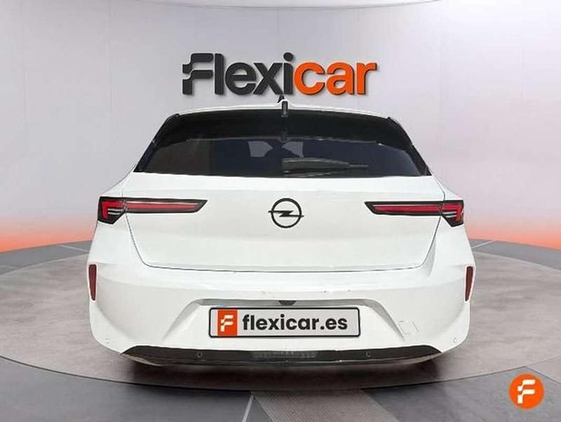 Usado Opel Astra Edition 131 CV (96 kW) 2023 Blanco Utilitario