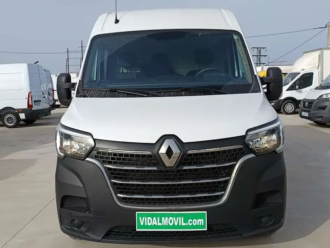 Usado Renault Master 135 CV (99 kW) 2021 Blanco Monovolumen