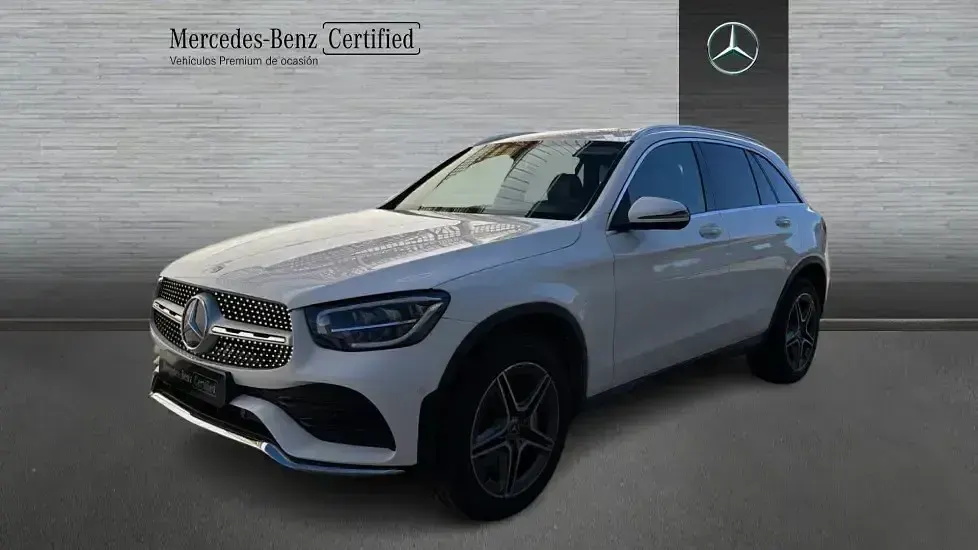 Käytetty Mercedes GLC300e 306 HP (225 kW) 2022