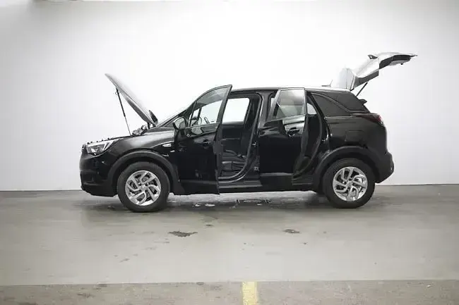 Usado Opel Crossland Selective 130 CV (95 kW) 2018 Negro SUV