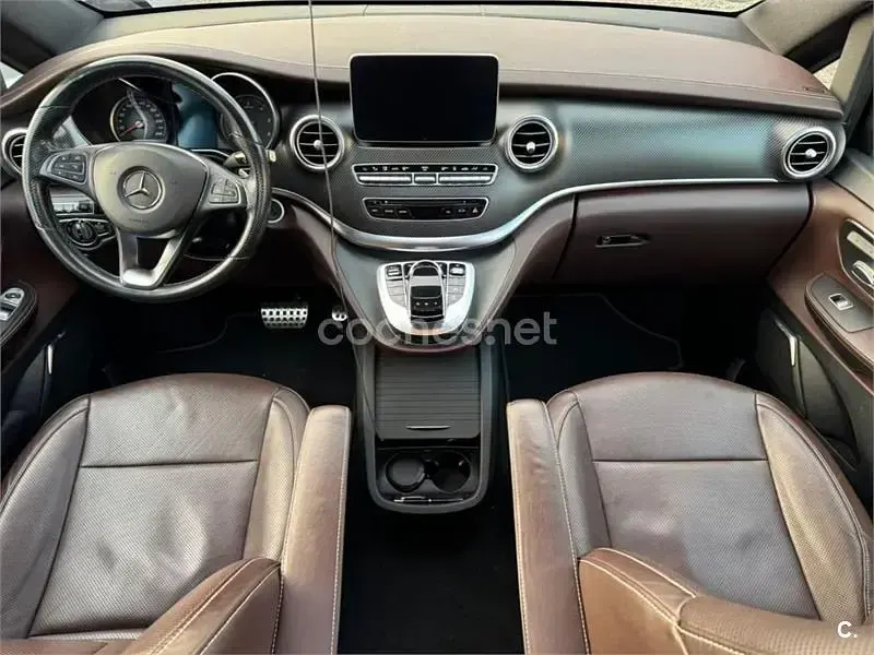 Usado Mercedes V250 204 CV (150 kW) 2017 Azul Monovolumen