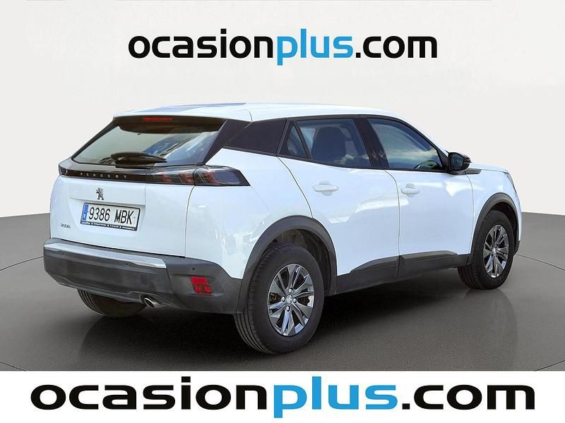 Usado Peugeot 2008 Active 110 CV (80 kW) 2022 Blanco SUV