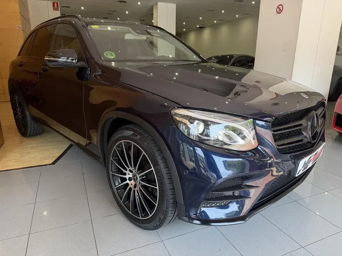 Usado Mercedes GLC250 204 CV (150 kW) 2018 Azul metalizado SUV
