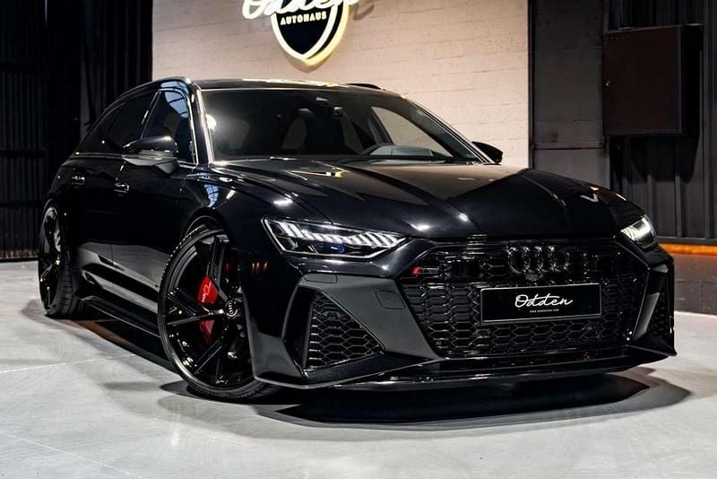 Usado Audi RS6 600 CV (441 kW) 2021 Negro Familiar