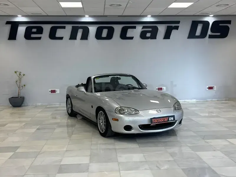 Usado Mazda MX5 Active 110 CV (80 kW) 2003 Gris / plata Descapotable