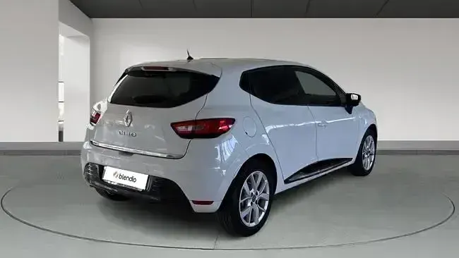 Usado Renault Clio IV LIMITED 90 CV (66 kW) 2019 Blanco