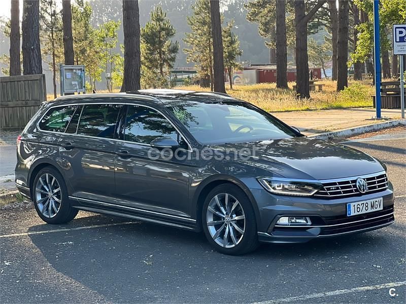 Usado VW Passat Sportline 190 CV (139 kW) 2015 Gris / plata Familiar