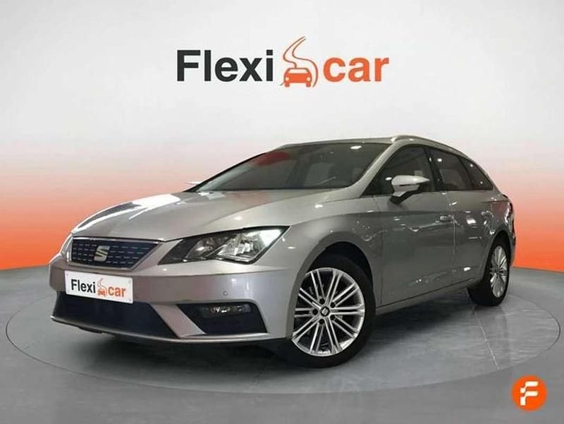 Usado Seat Leon ST XCELLENCE 150 CV (110 kW) 2019 Gris Familiar
