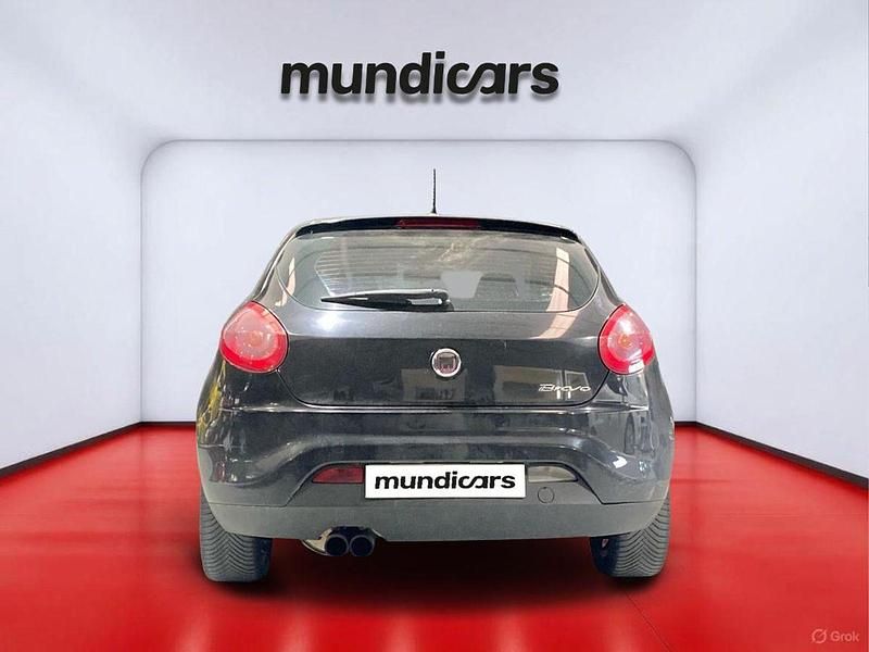 Usado Fiat Bravo Dynamic 120 CV (88 kW) 2008 Negro Utilitario