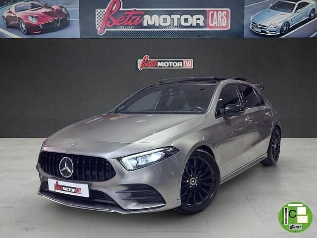 Gris / plata Usado 2020 Mercedes A180 Berlina | 23.990 € (Precio justo) - Imagen 1/3