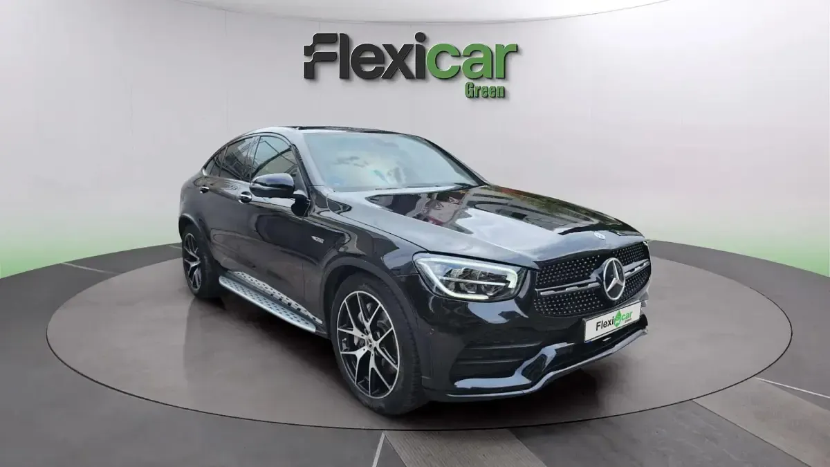 Usado Mercedes GLC300e 320 CV (235 kW) 2022 SUV