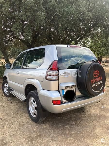 Usado Toyota Land Cruiser 163 CV (119 kW) 2005 Gris / plata SUV