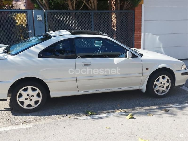 Usado Rover 200 122 CV (89 kW) 1994 Blanco Coupe