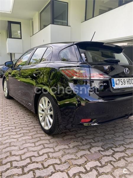 Usado Lexus CT200h 136 CV (100 kW) 2011 Negro Berlina