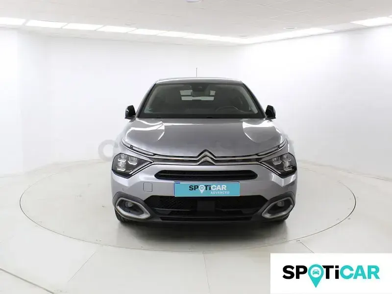 Usado Citroën C4 Shine 131 CV (96 kW) 2023 Gris / plata Berlina