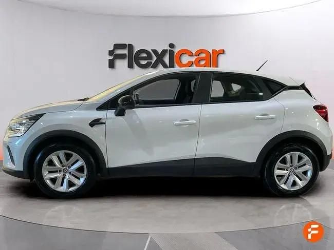 Używany Renault Captur Evolution 145 KM (106 kW) 2022 Biały SUV