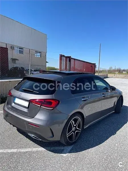 Usado Mercedes A200 156 CV (114 kW) 2019 Gris / plata Berlina