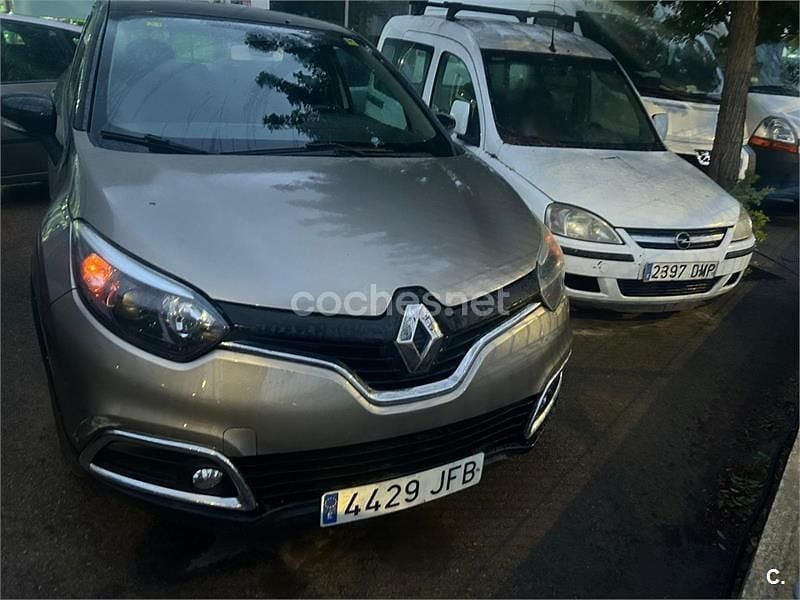 Gris / plata Usado 2016 Renault Captur SUV | 8000 € (Buen precio) - Imagen 1/4