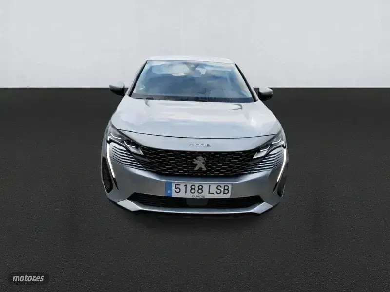 Usado Peugeot 3008 Active 130 CV (95 kW) 2021 Gris SUV