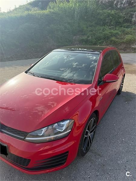 Rojo Usado 2014 VW Golf VII GTD Berlina | 16.900 € (Precio justo) - Imagen 1/4