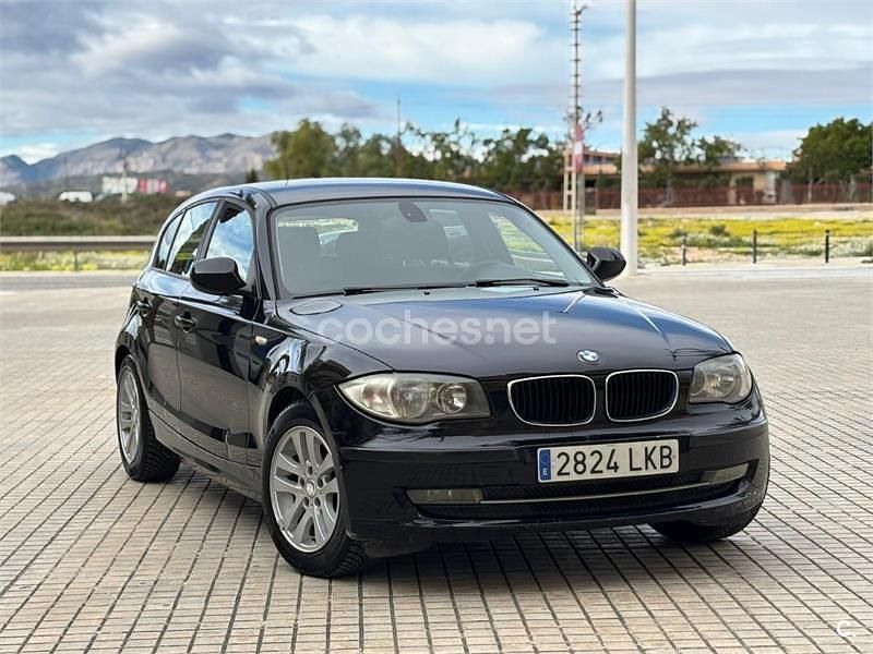 Negro Usado 2011 BMW 116 Utilitario | 4850 € (Super precio) - Imagen 1/4