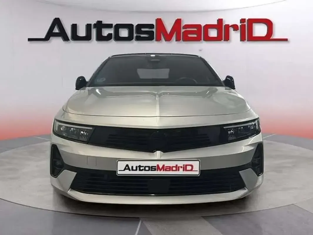 Usado Opel Astra 131 CV (96 kW) 2024 Gris Utilitario