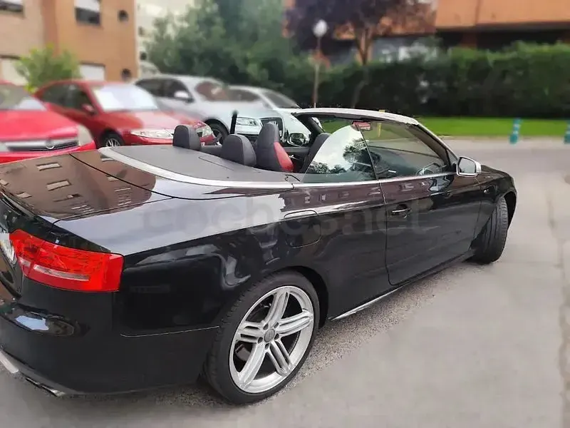 Usado Audi S5 333 CV (244 kW) 2010 Negro Coupe