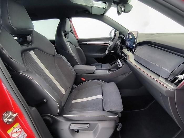 Usado Skoda Kodiaq SportLine 204 CV (150 kW) 2026 Rojo SUV