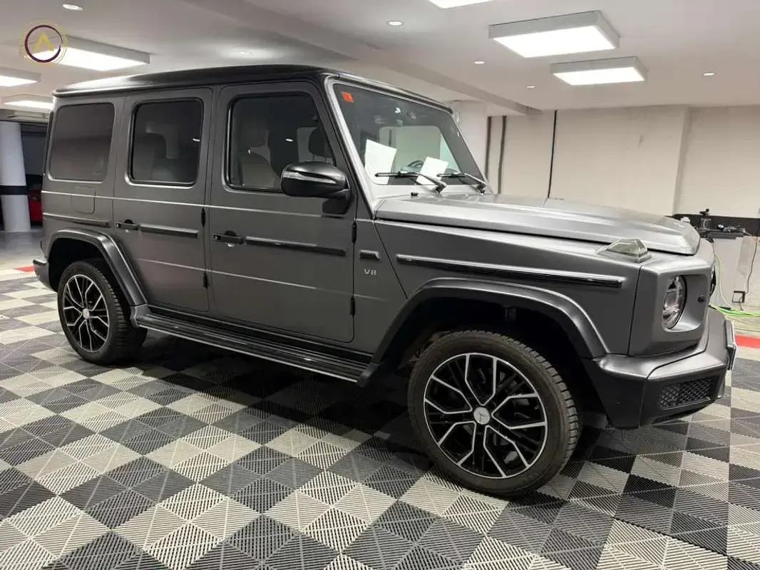Usado Mercedes G500 422 CV (310 kW) 2019 Gris SUV