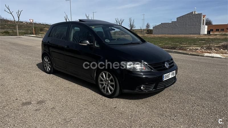 Usado VW Golf Plus Cross Sport 140 CV (102 kW) 2008 Negro Monovolumen