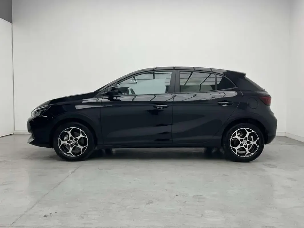 Nuevo MG MG3 Luxury 196 CV (144 kW) 2026 Negro Utilitario