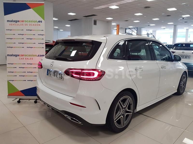 Usado Mercedes B180 136 CV (100 kW) 2022 Blanco Monovolumen