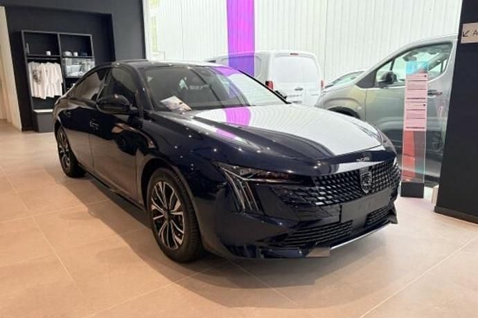 Nuevo Peugeot 508 Allure 130 CV (95 kW) 2025