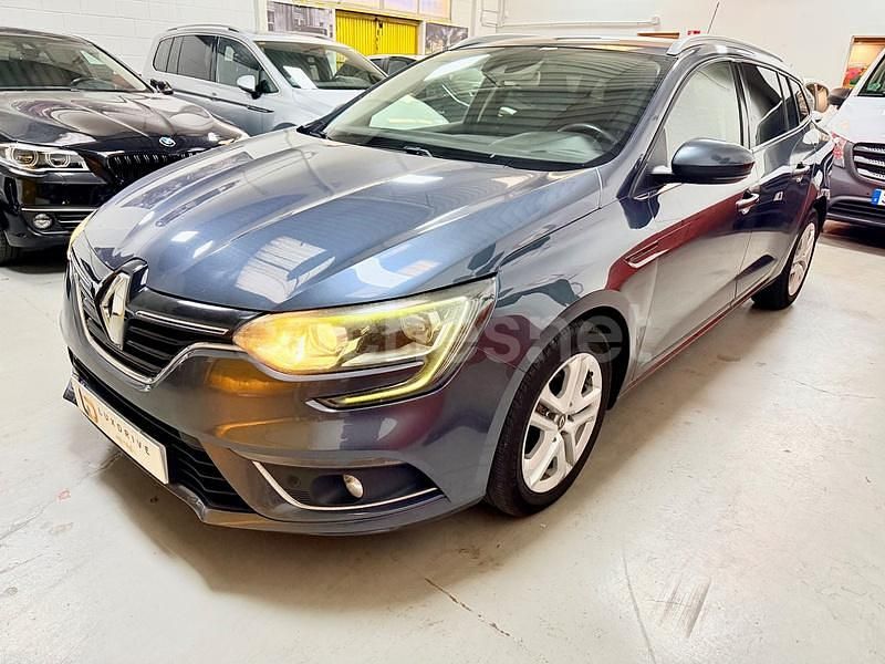 Usado Renault Mégane GrandTour Business 110 CV (80 kW) 2017 Azul Familiar