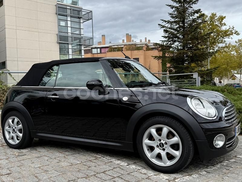 Usado Mini Cooper Cabriolet 120 CV (88 kW) 2010 Negro Descapotable