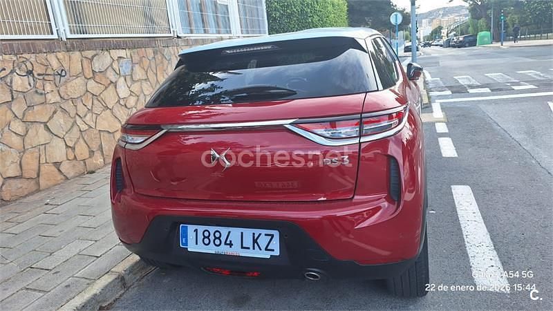 Usado DS Automobiles DS3 Crossback So Chic 100 CV (73 kW) 2020 Rojo SUV